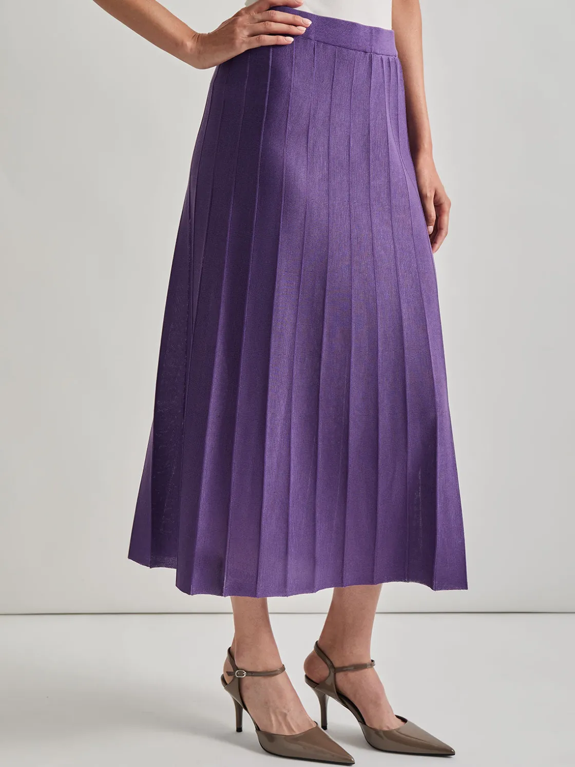 Misook A-Line Tonal Spaced Rib Knit Maxi Skirt* Skirts