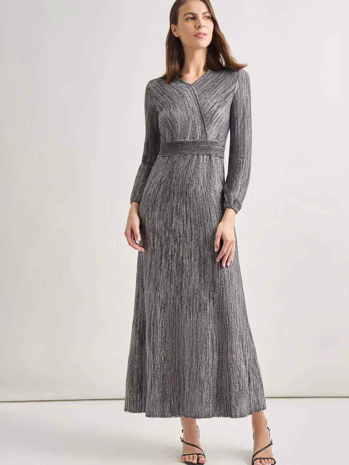 Misook Bishop Sleeve Jacquard Knit Maxi Dress* Dresses