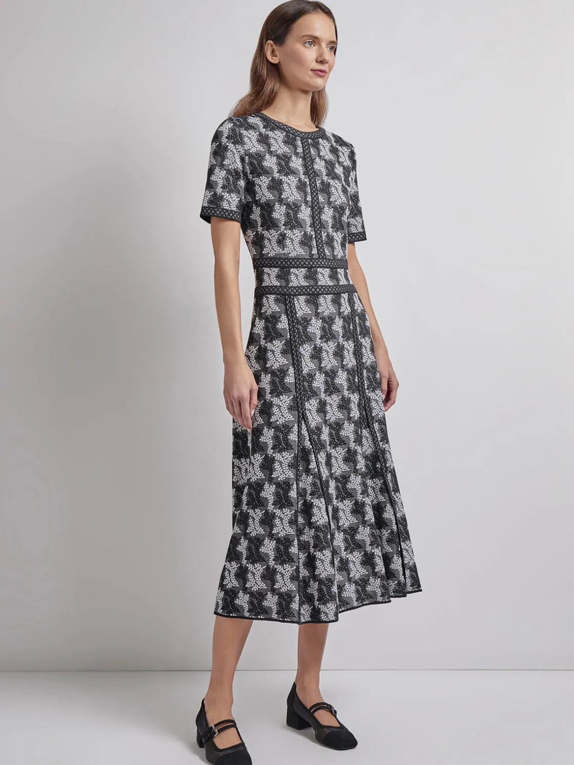 Misook Modern Fit & Flare Intarsia Knit Dress* Dresses