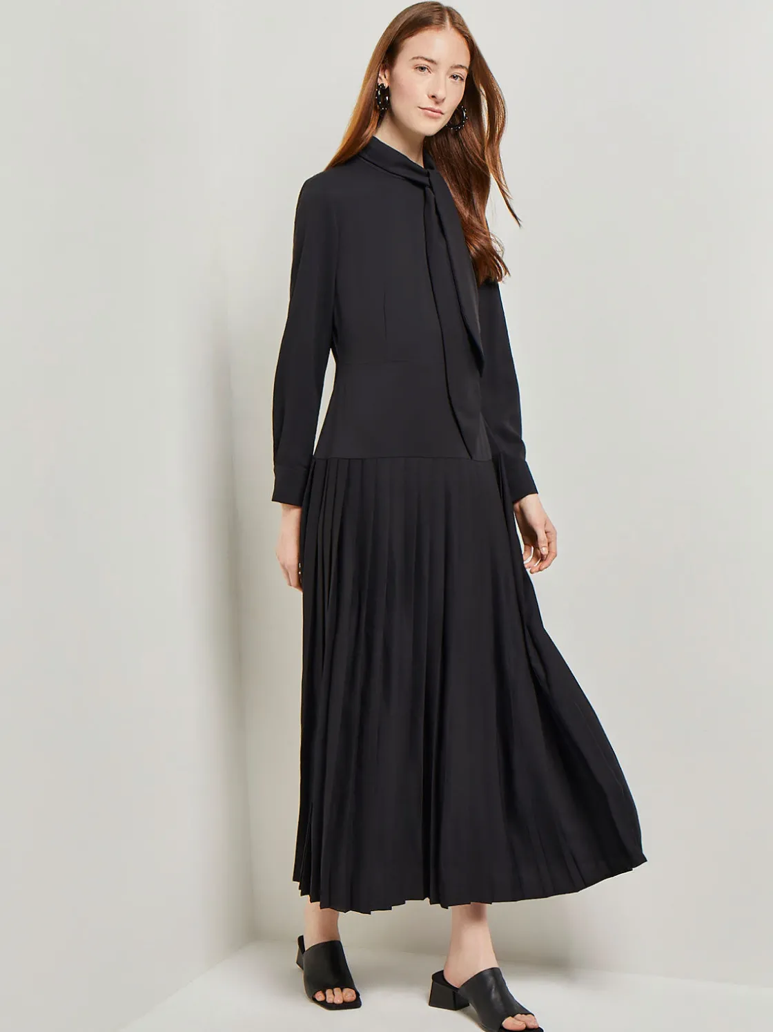 Misook Tie Neck Pleated A-Line Maxi Dress* Dresses